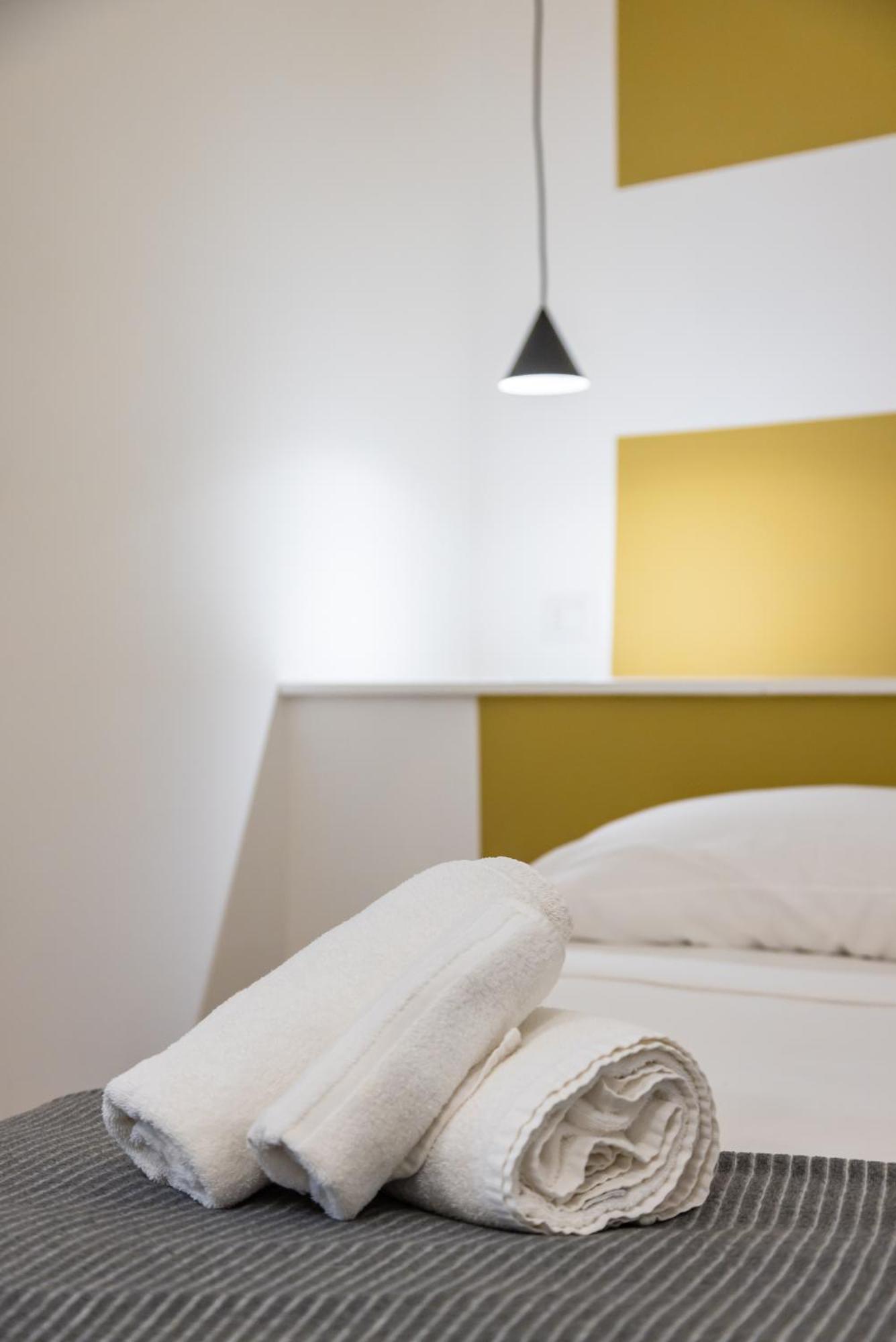 Lioy 25 By Napoliapartments 외부 사진